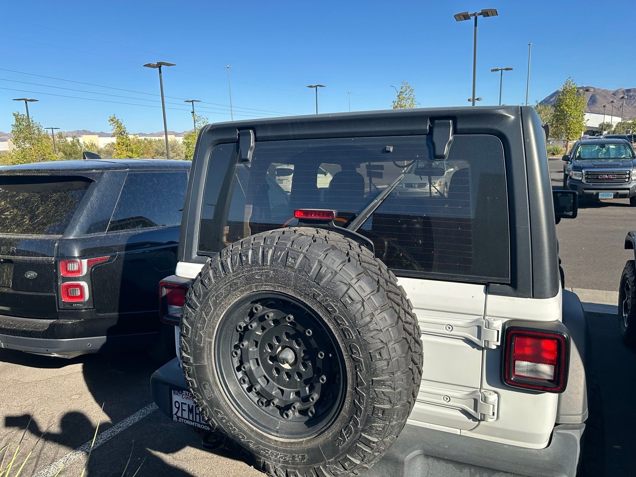 Used 2020 Bright White Clearcoat Jeep Sport image 7