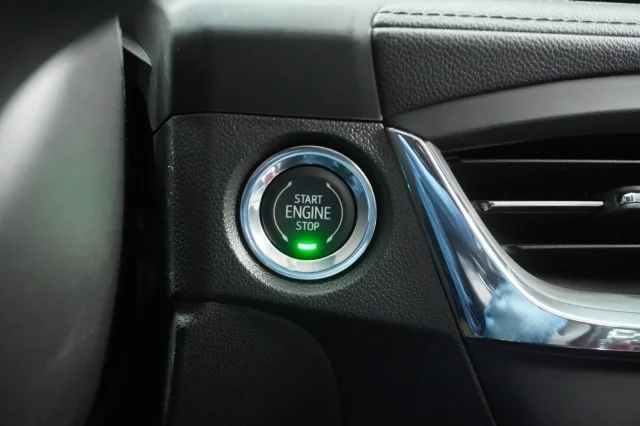 New 2026 Summit White Buick Preferred image 28