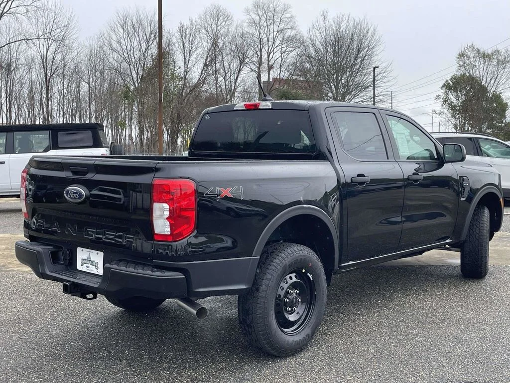 New 2026 Black Ford XL image 3