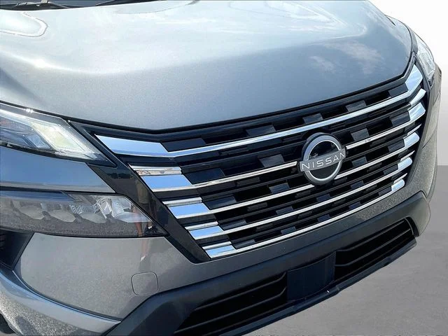 Used 2026 Gray Nissan SV image 32