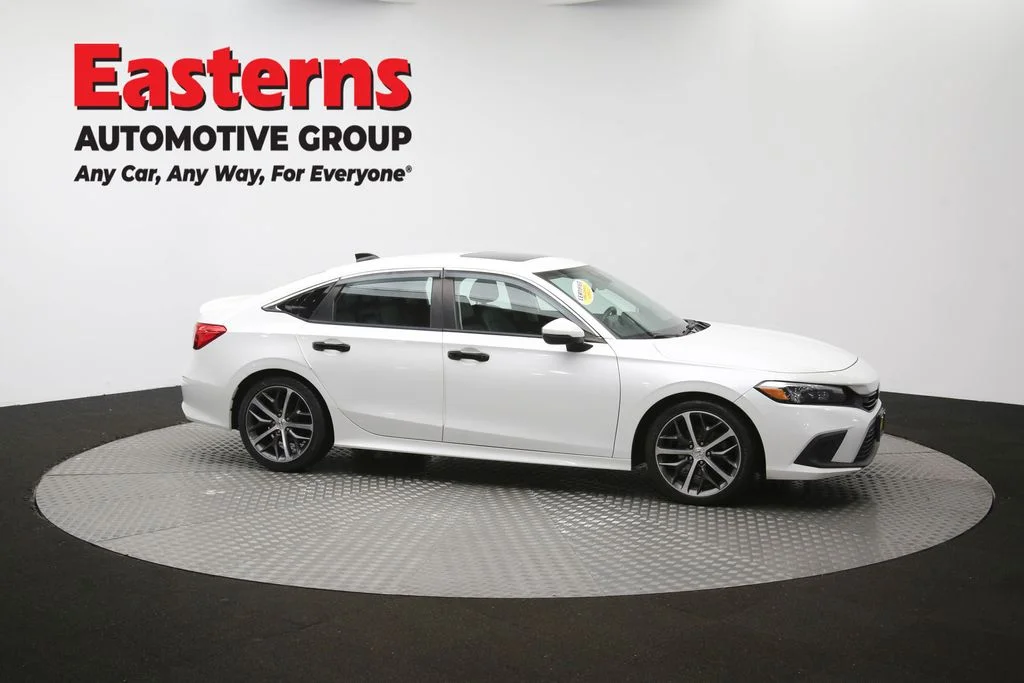 Used 2022 White Honda Touring image 46