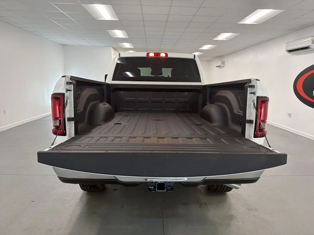 New 2026 White Ram Tradesman image 8