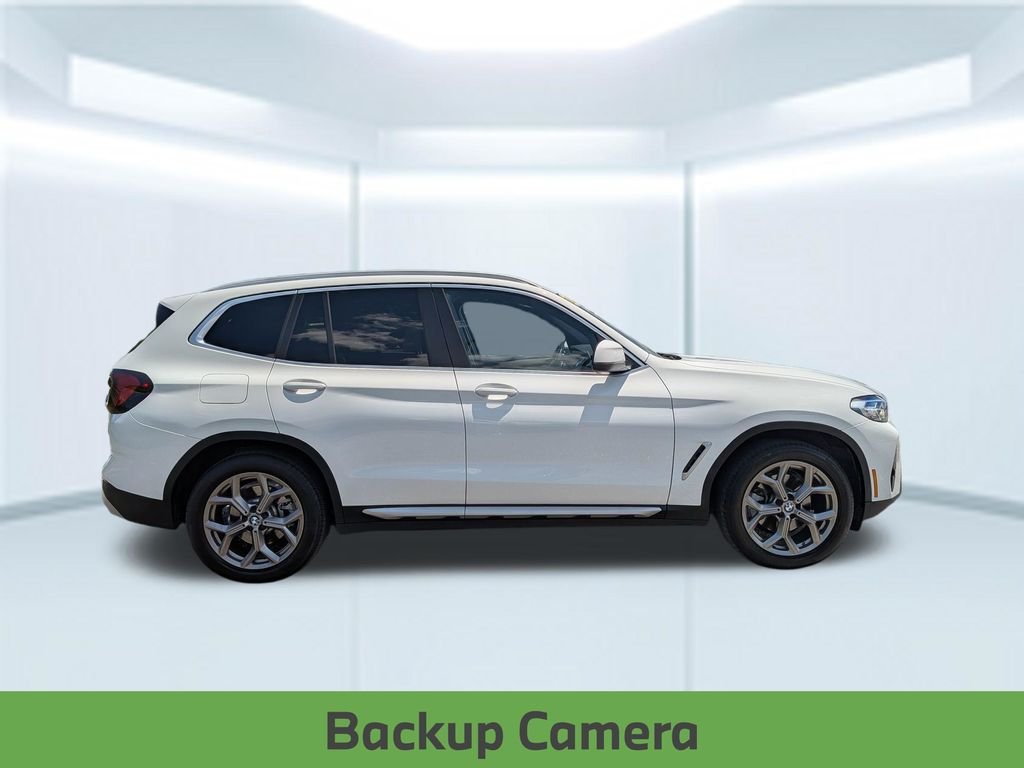Used 2024 White BMW sDrive30i image 9
