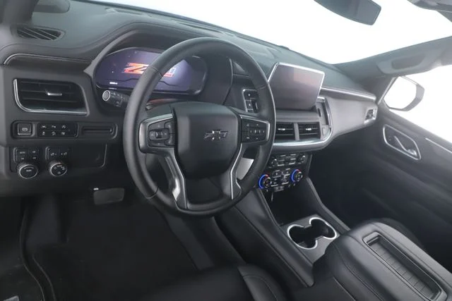 Used 2024 White Chevrolet Z71 image 17