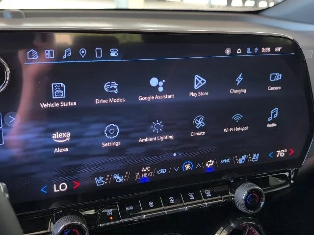 2025 Chevrolet Blazer EV RS - Photo 30