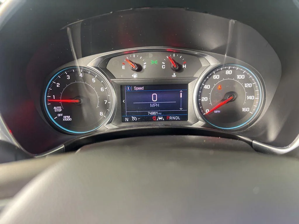 Used 2020 Pacific Blue Metallic Chevrolet LT image 17