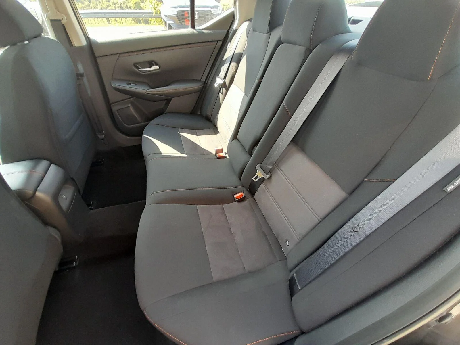 Used 2025 Super Black Nissan SR image 35