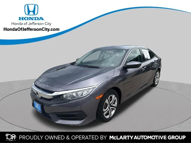 Used 2017  Honda LX image 1