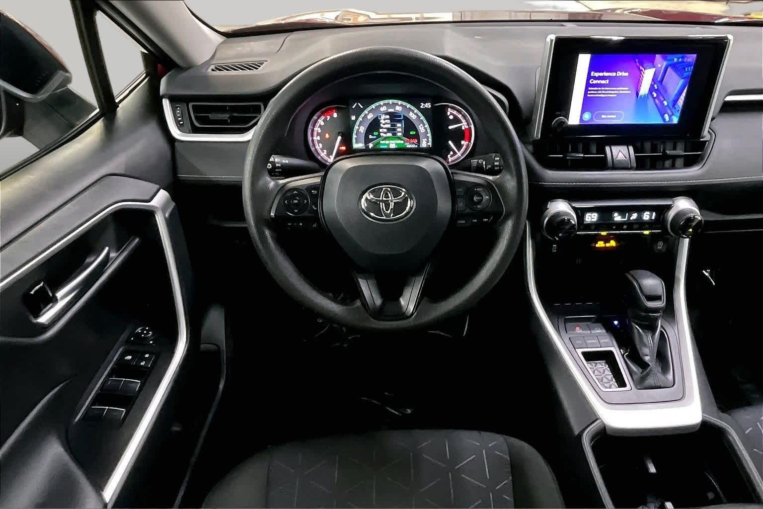 Used 2025 Ruby Flare Pearl Toyota XLE image 6