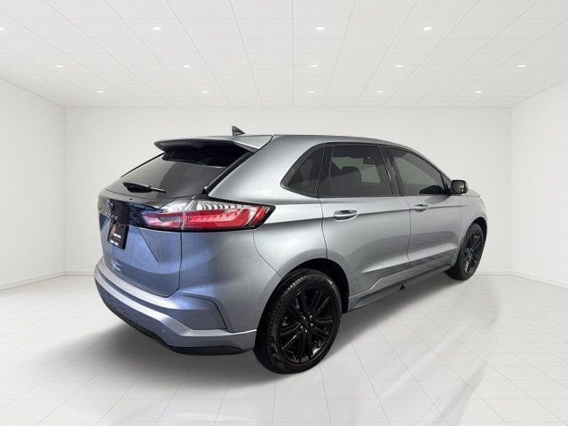 Used 2024 Silver Ford ST Line image 6