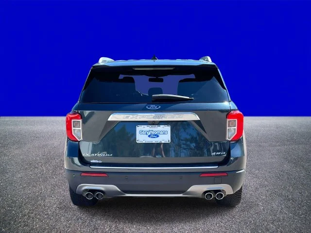 Used 2022 Blue Metallic Ford Platinum image 4