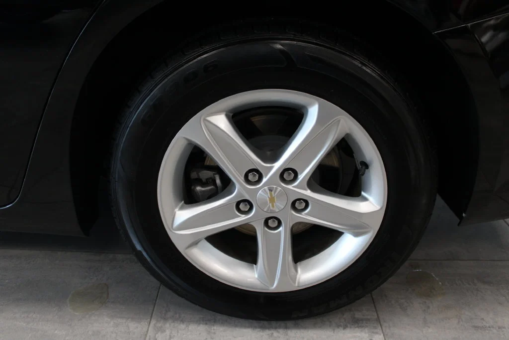 Certified Used 2024 Mosaic Black Metallic Chevrolet LT image 8