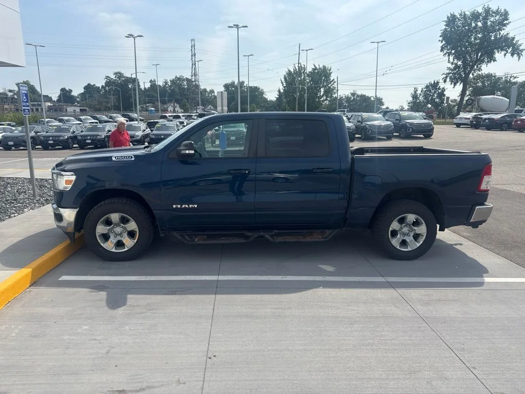 Used 2022 Blue Ram Big Horn/Lone Star image 5