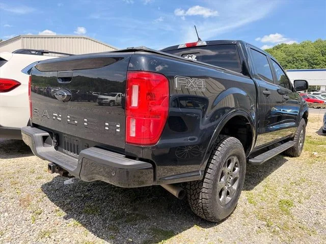 Used 2023 Black Ford XLT image 19