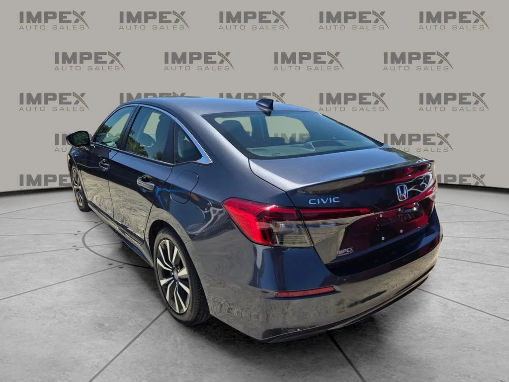 Used 2024 Gray Honda EX image 3