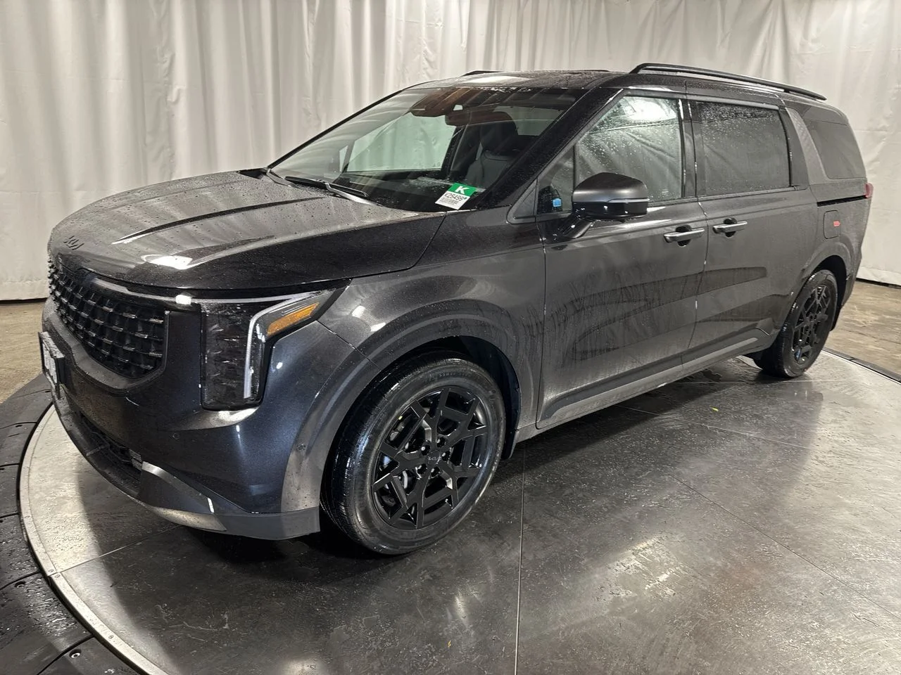 2026 Kia Sedona SX Prestige HEV's photo