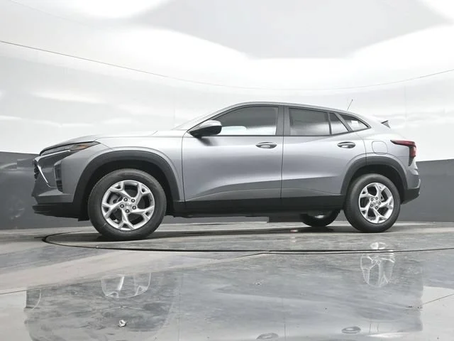 2026 Chevrolet Trax LS - Photo 21