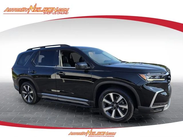 Used 2023 Black Honda Touring image 1