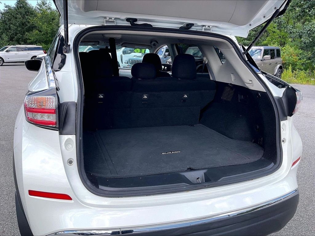 Used 2016 Pearl White Nissan S image 34