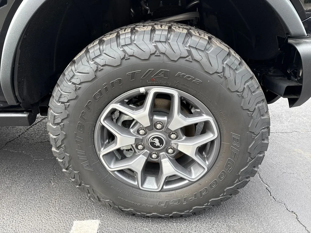New 2025 Black Ford Badlands image 11