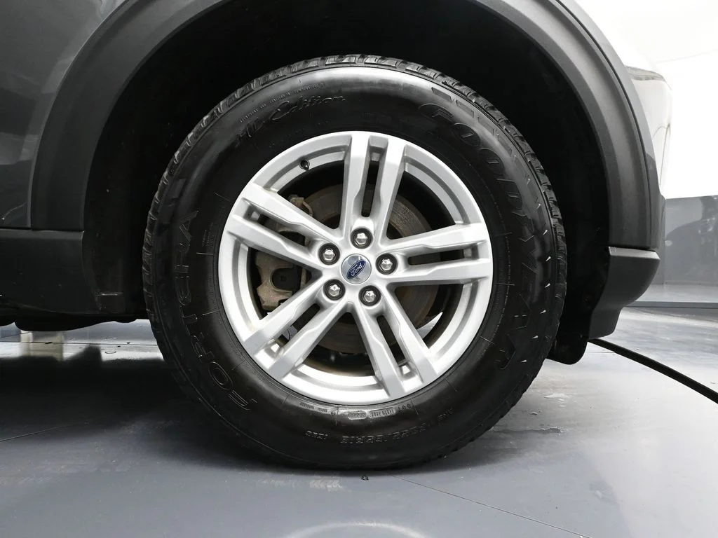 2023 Ford Explorer XLT - Photo 15