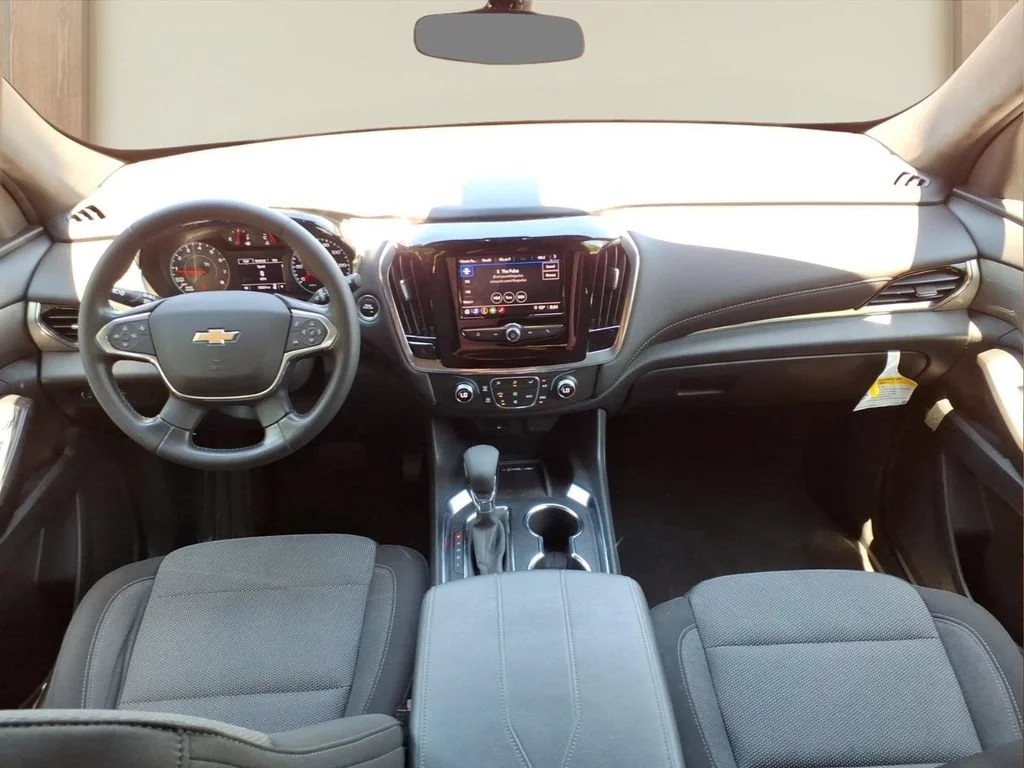 Used 2022 Northsky Blue Metallic Chevrolet LT Cloth image 25