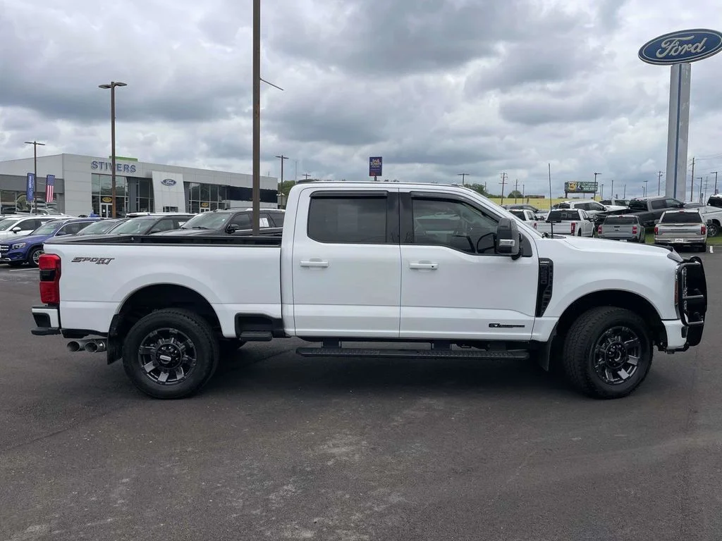 Used 2024 White Ford Lariat image 2