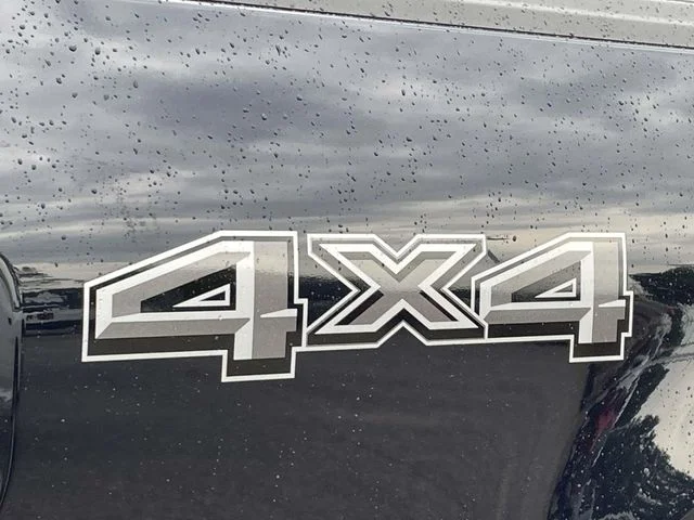 New 2026 Antimatter Blue Metallic Ford XLT image 8