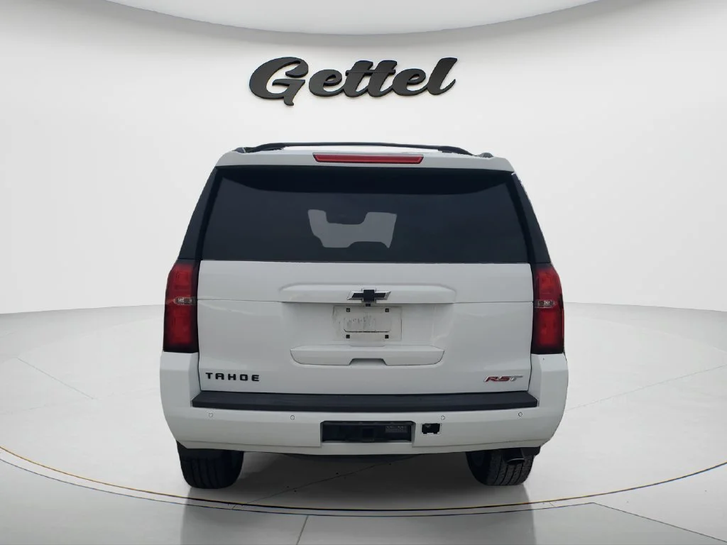 Used 2018 SUMMIT WHITE Chevrolet Premier image 4