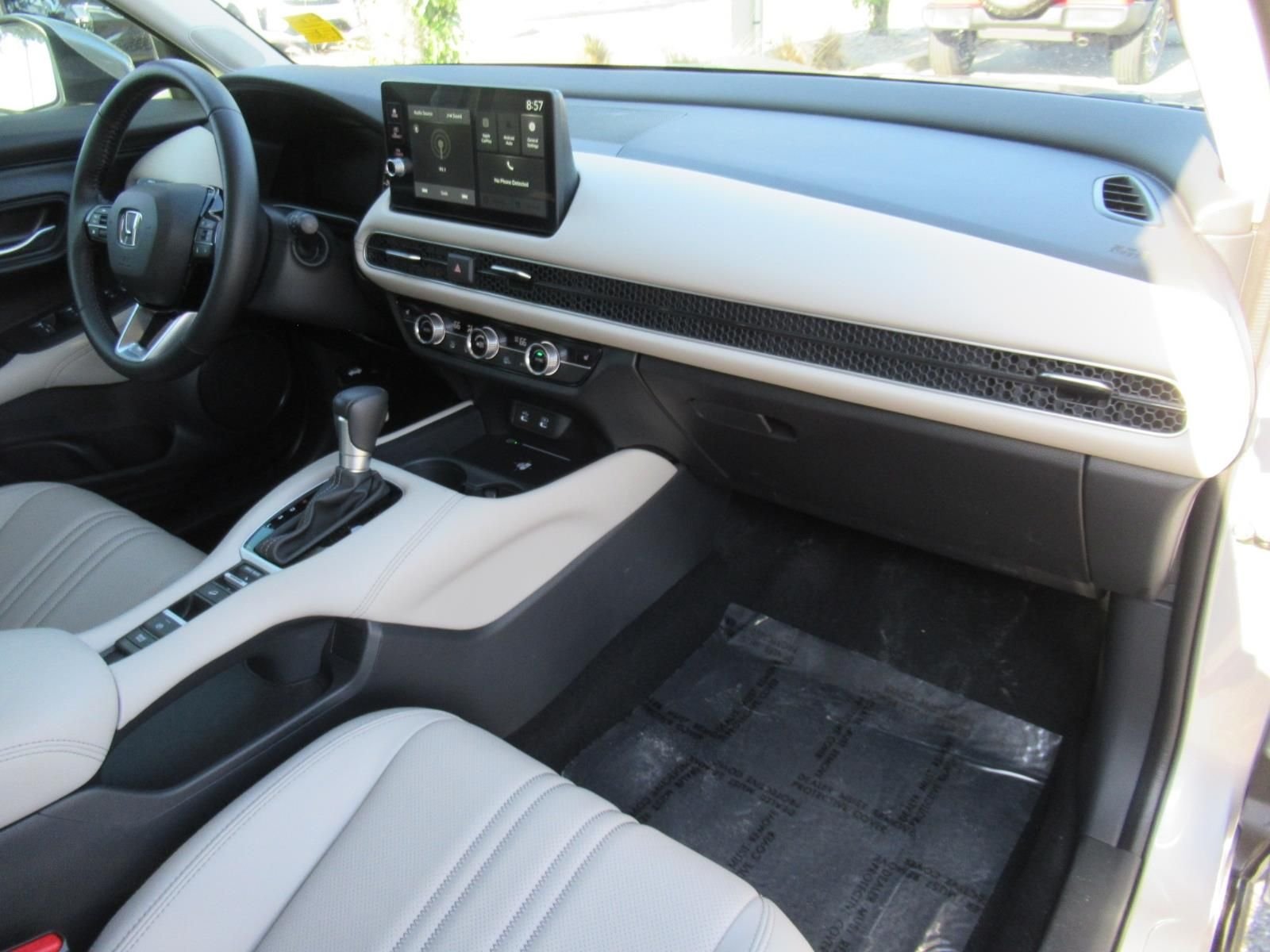 Used 2026  Honda EX-L image 11