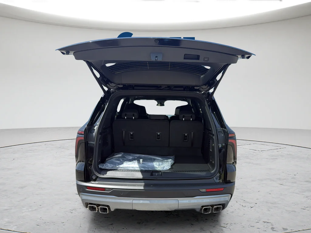 New 2026 Mosaic Black Metallic Chevrolet LT image 27