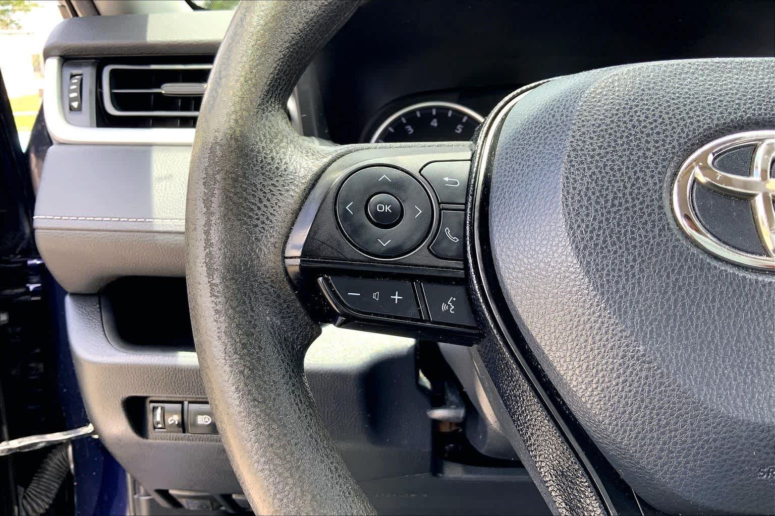 Used 2020 Blueprint Toyota XLE image 23