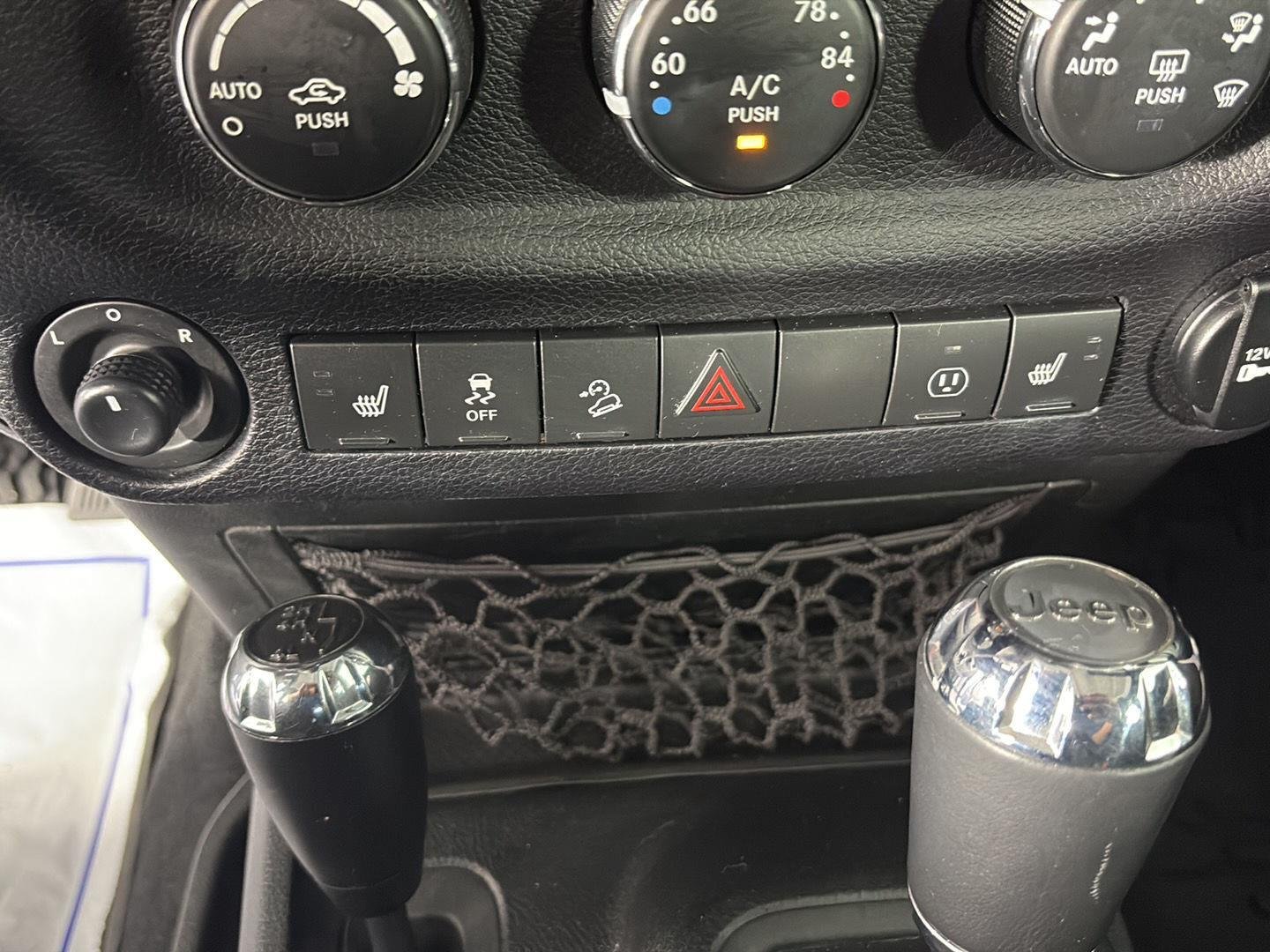 Used 2017 Bright White Clearcoat Jeep Rubicon Hard Rock image 31