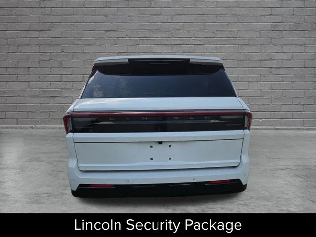 New 2027 Pristine White Metallic Tri-Coat Lincoln Reserve L image 5