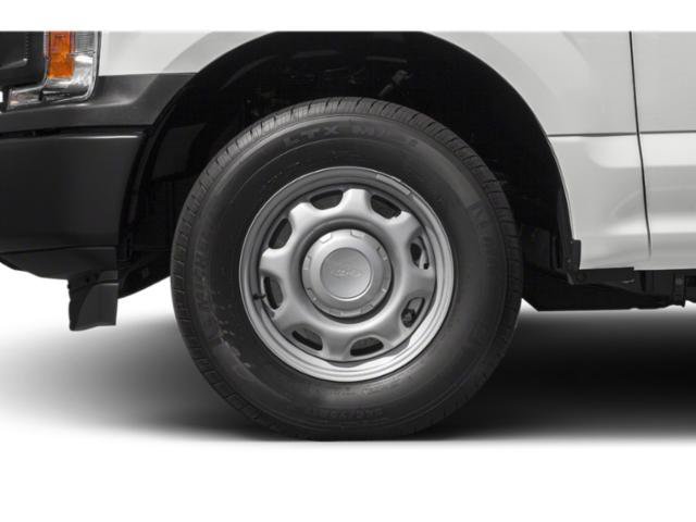 Used 2020  Ford  image 11