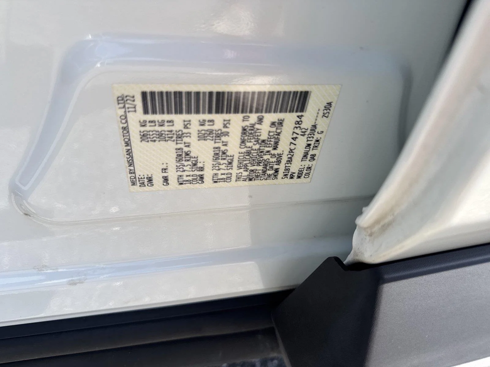 Used 2023 Pearl White Tricoat Nissan SV image 30
