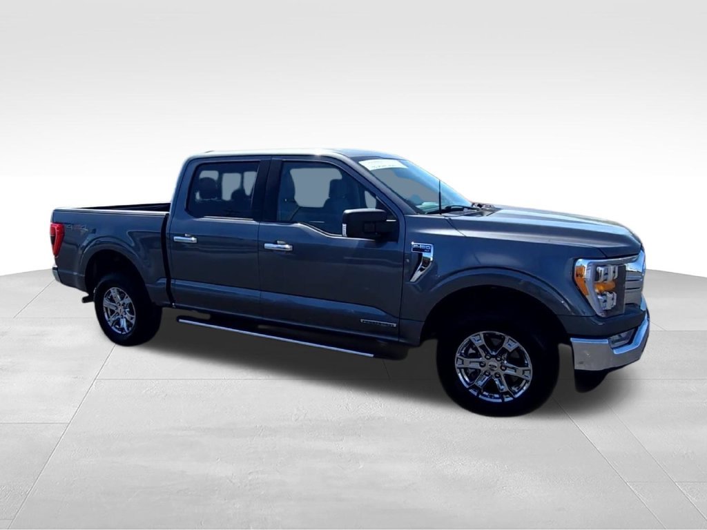 Used 2023 Gray Ford XLT image 3