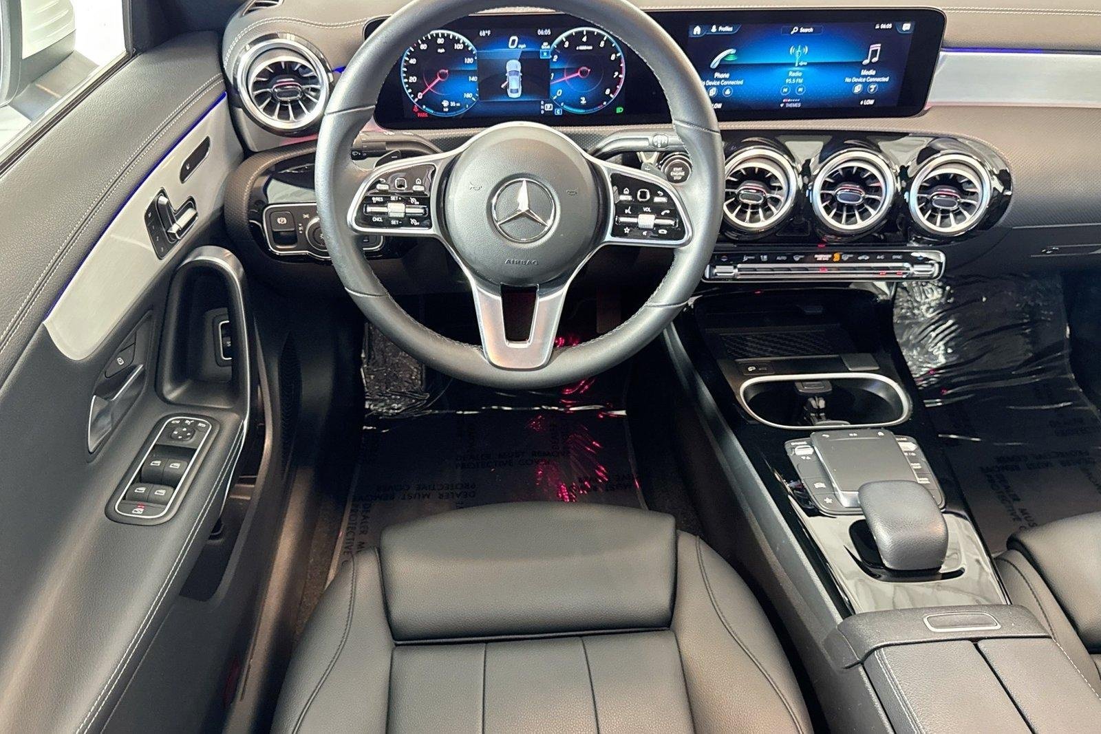 Used 2023 Polar White Mercedes-Benz CLA 250 image 21