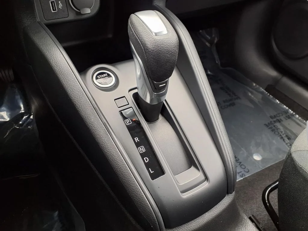 Used 2025 Blue Nissan S image 10