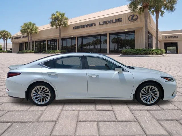 Certified Used 2022 EMINENT WHITE PEARL Lexus 350 Ultra Luxury image 3