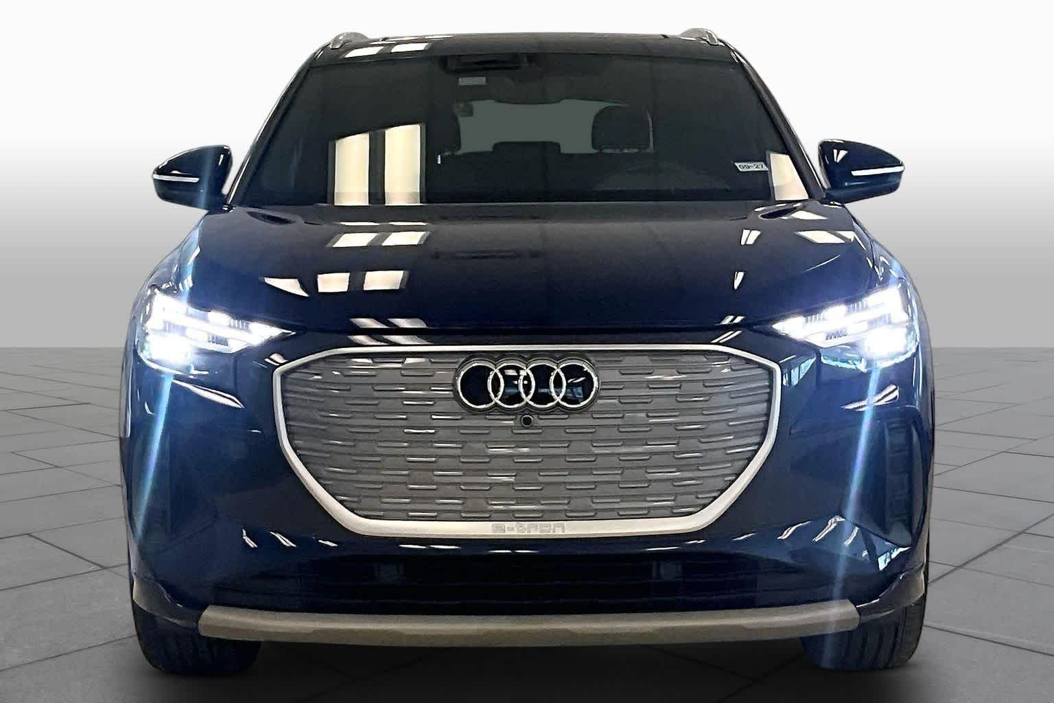 Used 2022 Navarra Blue Metallic Audi Prestige image 3