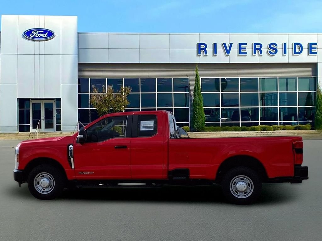 2026 Ford F-350 Super Duty XL - Photo 4