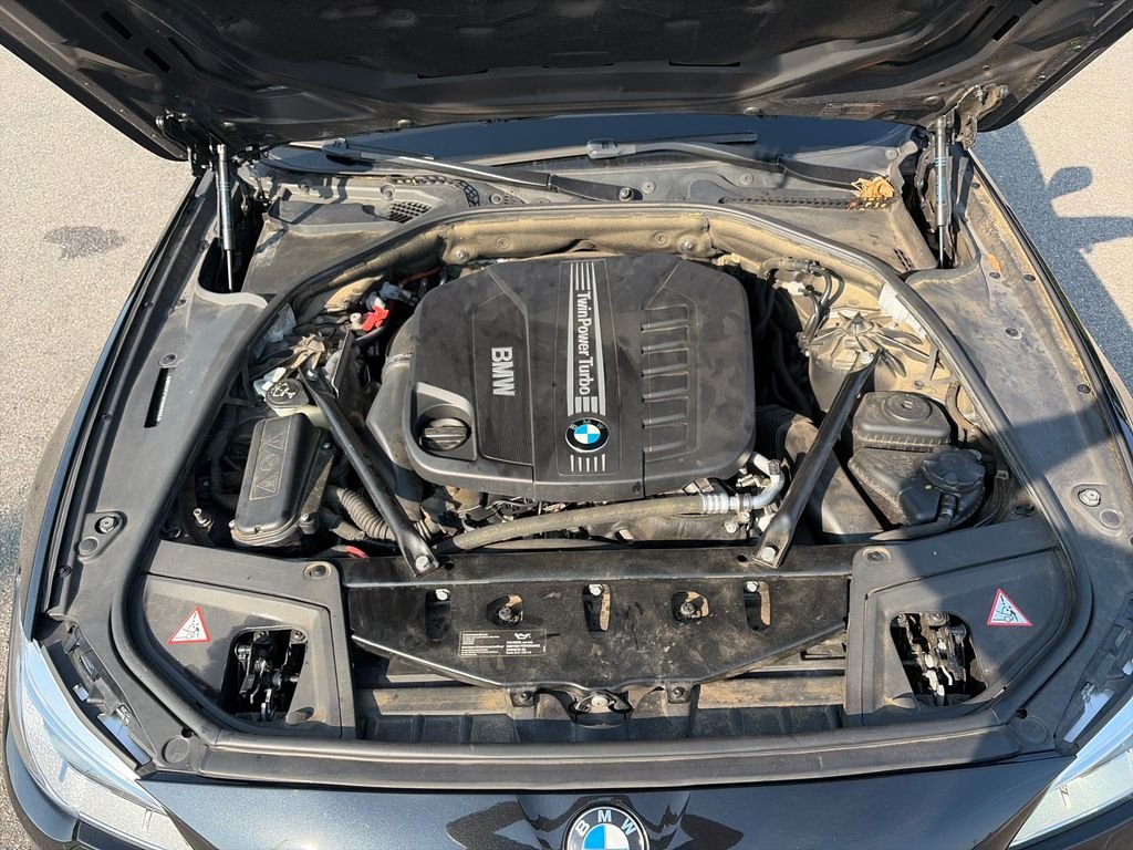Used 2014 Jet Black BMW 535d image 22