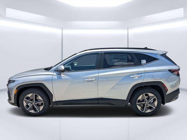 New 2026 Silver Hyundai SEL FWD image 6