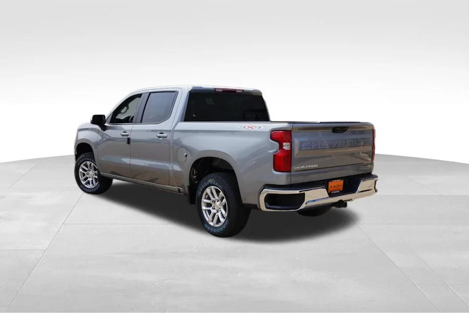 New 2026 Sterling Gray Metallic Chevrolet LT image 5