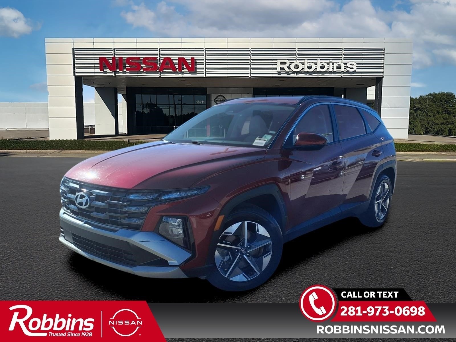 Used 2025 Ultimate Red Hyundai SEL image 1