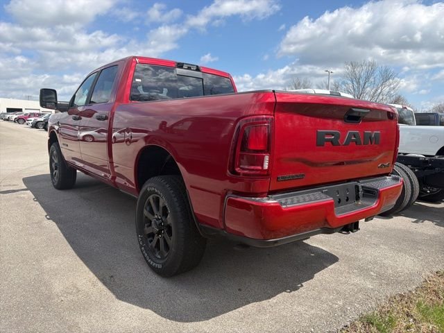 New 2026 Molten Red Pearl-Coat Exterior Paint RAM Big Horn image 6