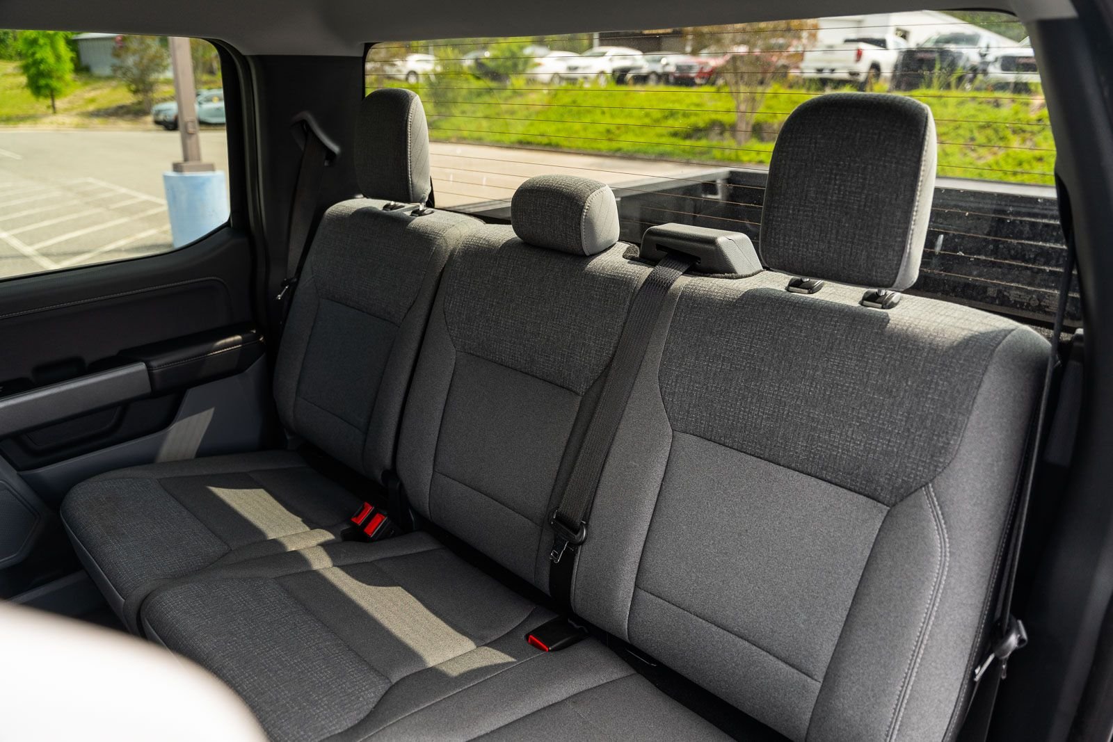2025 Ford F-150 XLT - Photo 18