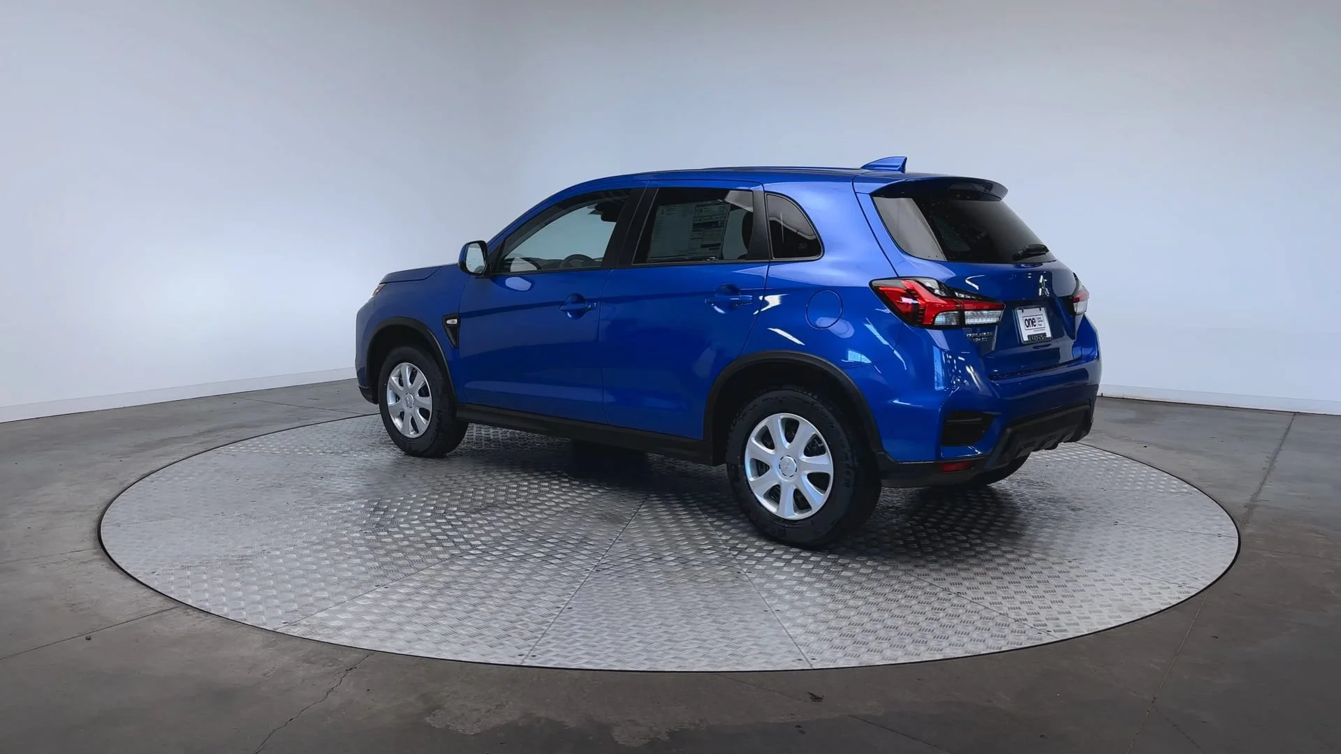 New 2026 Octane Blue Metallic Mitsubishi S image 6