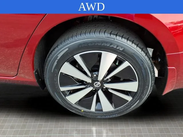 Used 2022 Red Nissan 2.5 SL image 9